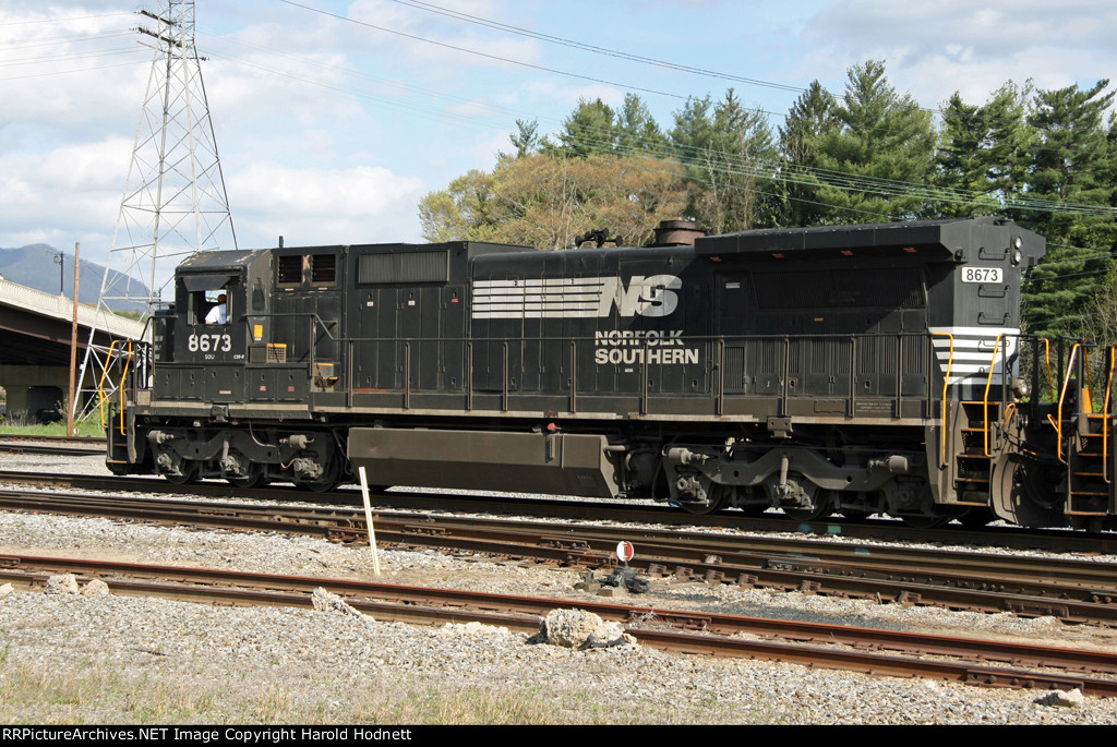 NS 8673